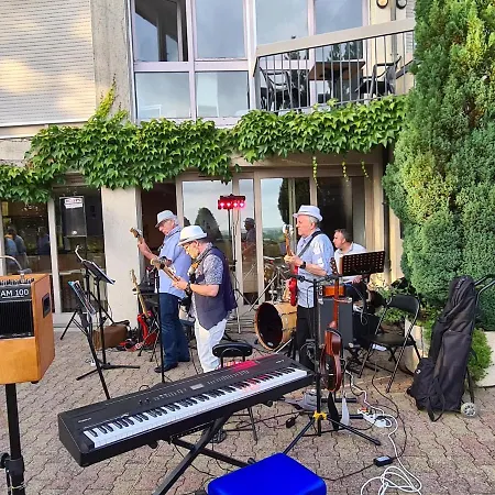 Bastide Du Cantal Salers